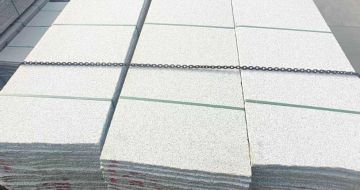 铁岭芝麻白毛板，石材毛板