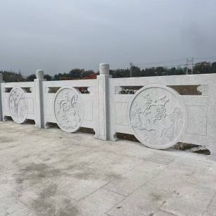 铁岭芝麻白河道栏杆 石材栏杆