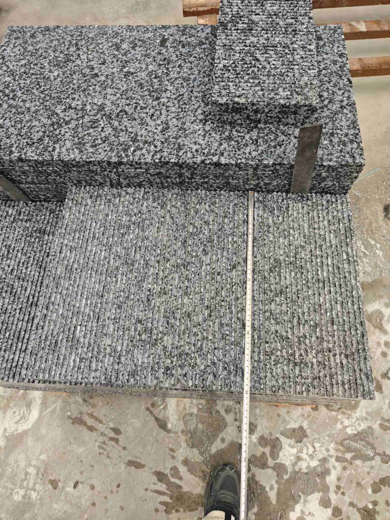 铁岭芝麻黑拉丝面