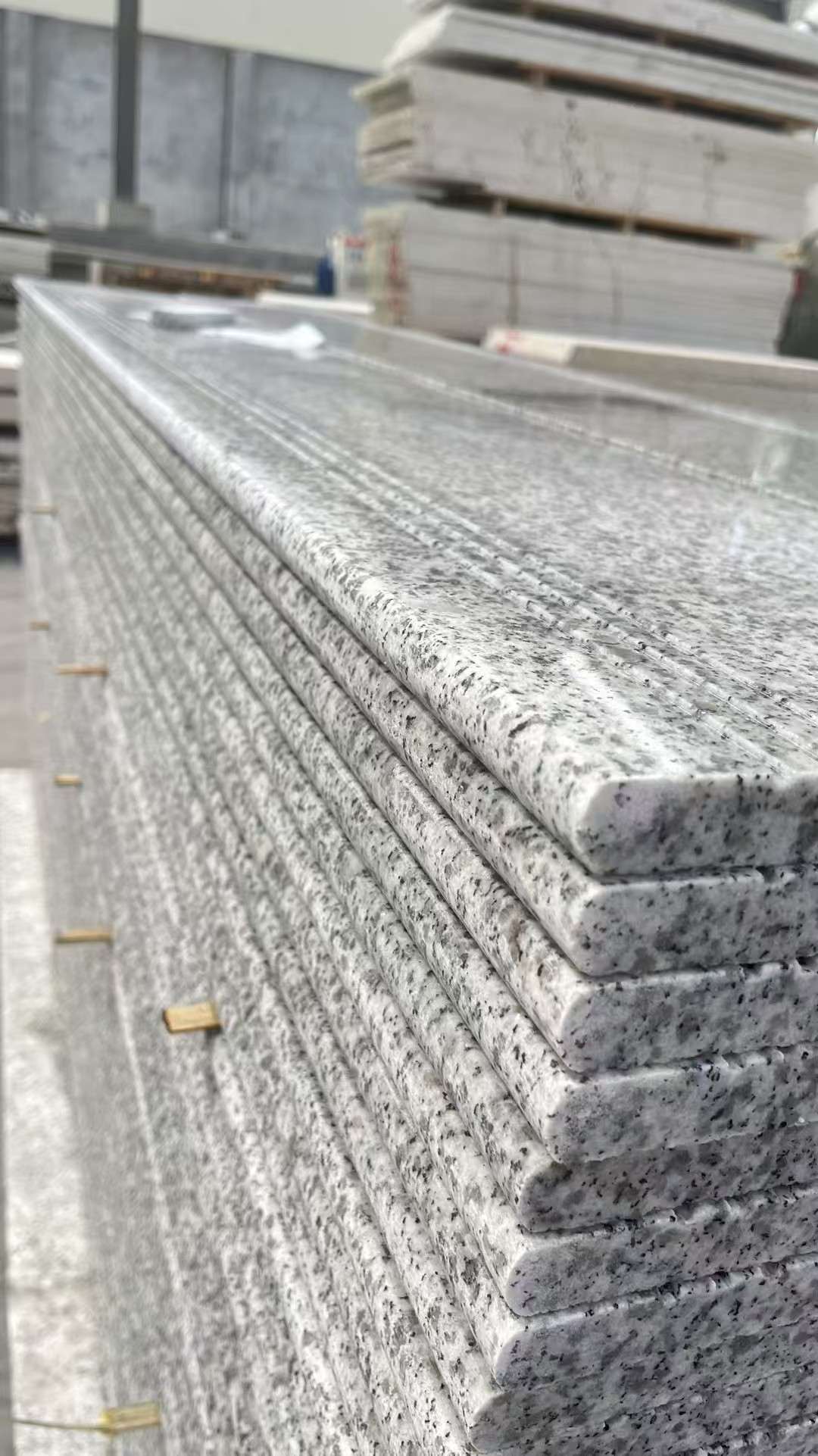 铁岭芝麻白楼梯踏步 花岗岩楼梯板材