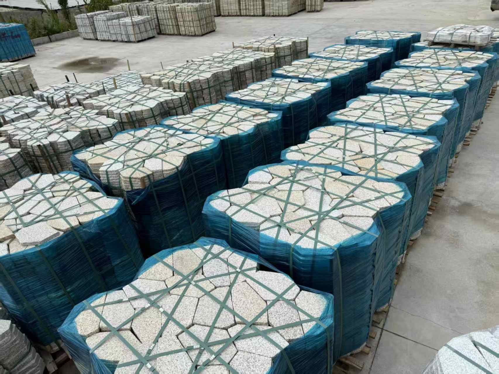 铁岭黄金麻冰裂纹 碎拼