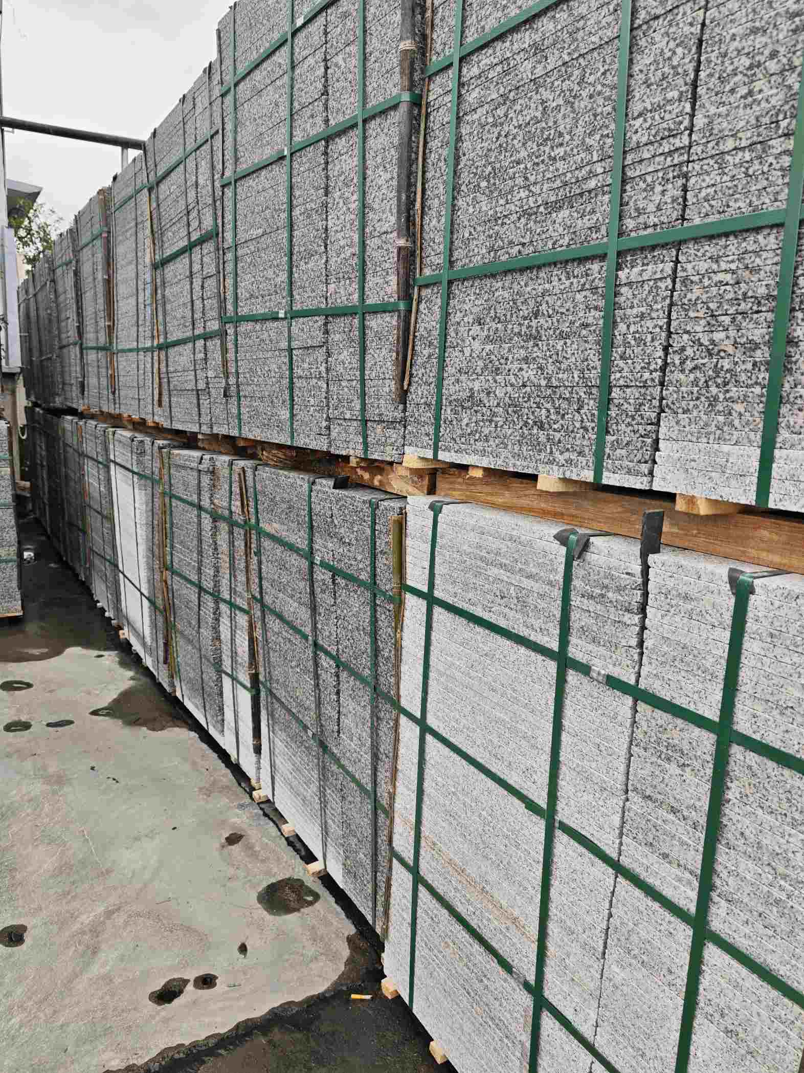 铁岭芙蓉白地铺石，石材地铺石