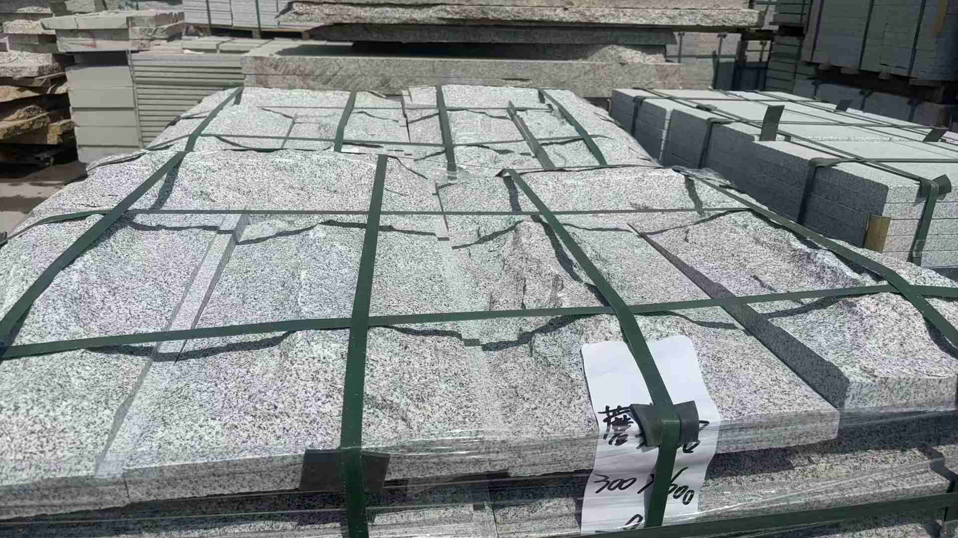 铁岭蘑菇石 自然面